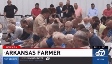 Arkansas farmers are praying to God for government assistance after being devastated by the Trump government's tariffs and policies