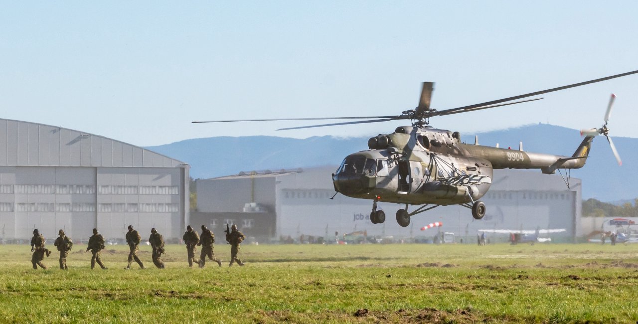 Czechia sends special ops unit to Poland in wake of Russian drone incursion