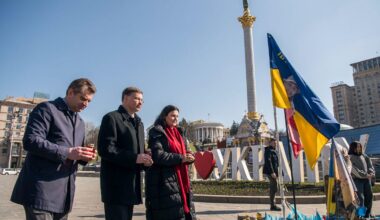 "La paix à la russe consiste à terroriser les civils", dénonce l'ambassadrice de l'UE en Ukraine