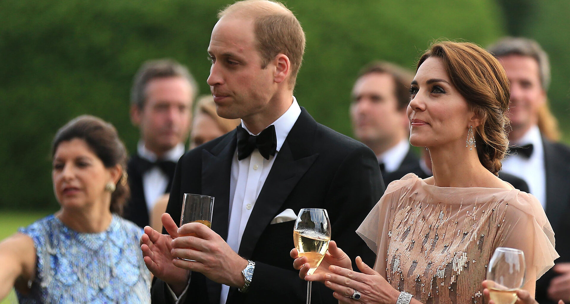 KING'S LYNN, ENGLAND - JUNE 22: HRH Prince William and Catherine, Duchess of Cambridge attend a gala dinner in support of East Anglia's Children's Hospices' nook appeal at Houghton Hall on June 22, 2016 in King's Lynn, England. (Photo by Stephen Pond/Getty Images)
