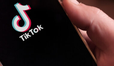Ce răspunde Nicușor Dan, întrebat dacă ar trebui interzis TikTok în România