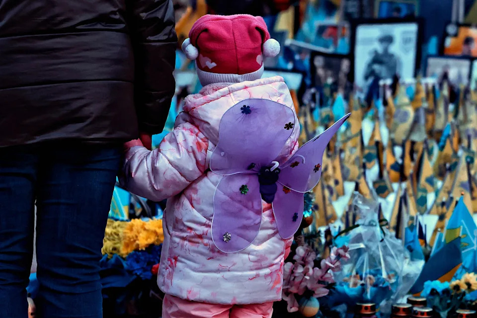 parent child kyiv ukraine russia conflict (Yan Dobronosov / Global Images Ukraine via Getty Images file)