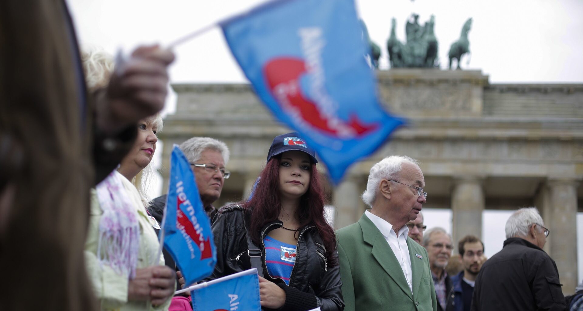 Γερμανία: Πρώτο κόμμα την AfD – Δυσαρέσκεια για τον Μερτς δείχνει νέα δημοσκόπηση