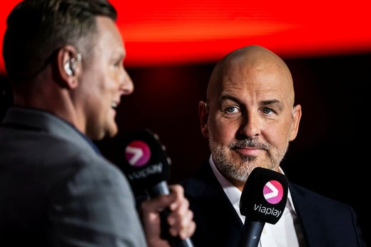 Hösten 2021 öppnade Erik Granqvist upp om hur han utsattes för ett övergrepp av lagkamrater i Luleå 1990. Senare släppte han boken ”Inkilad”, skriven av DN:s sportkrönikör Johan Esk.