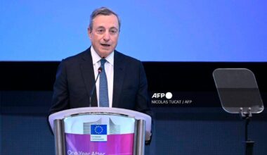 Europe failing to match economic rivals US and China, warns Draghi