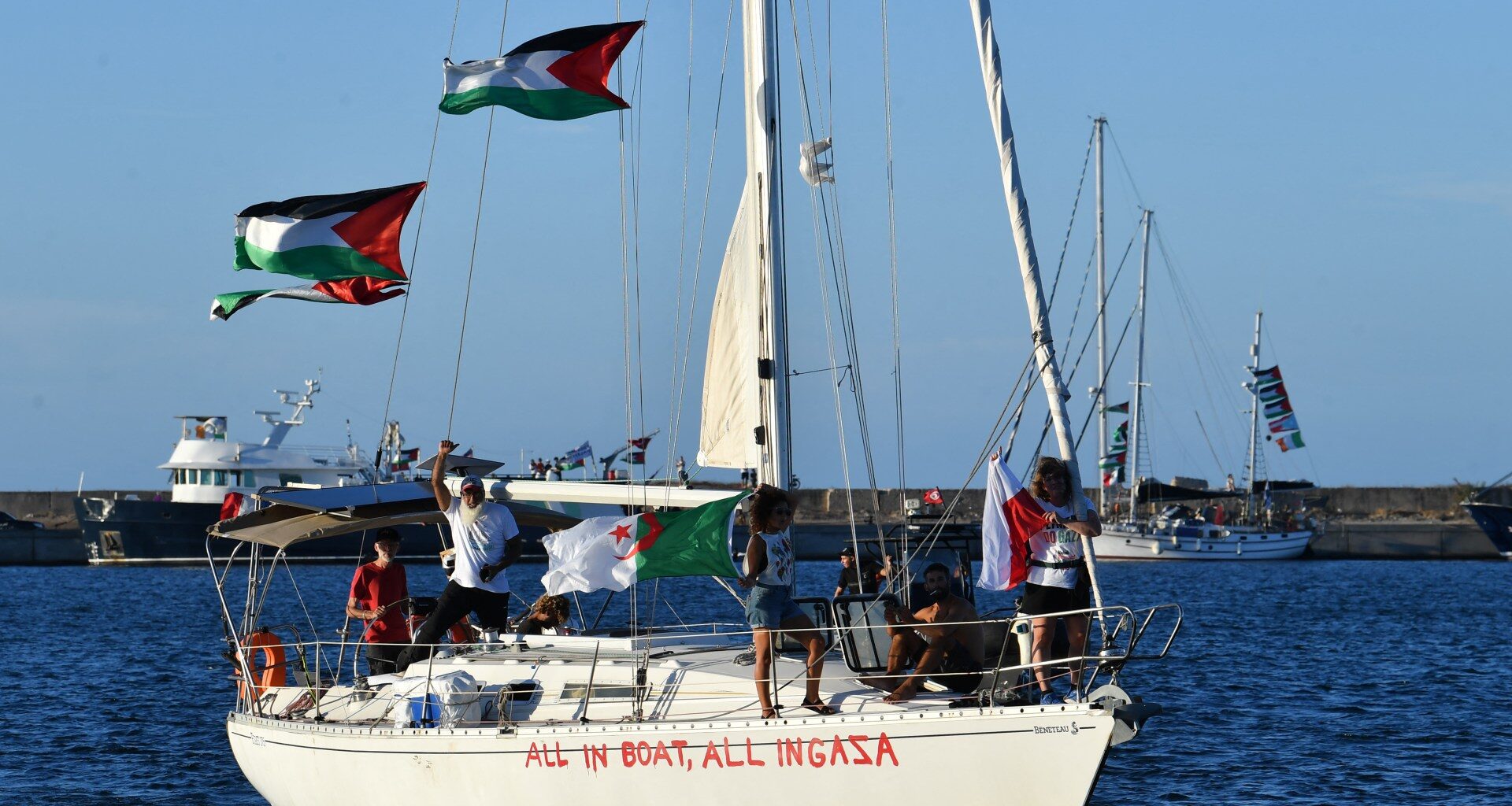 Global Sumud Flotilla sets sail from Tunisia to break Gaza blockade | Gaza News