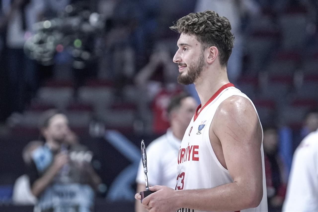 Alperen Sengun youngest with triple-double as Türkiye goes 7-0 at EuroBasket 2025