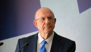 Nicosia casts doubts on power cable