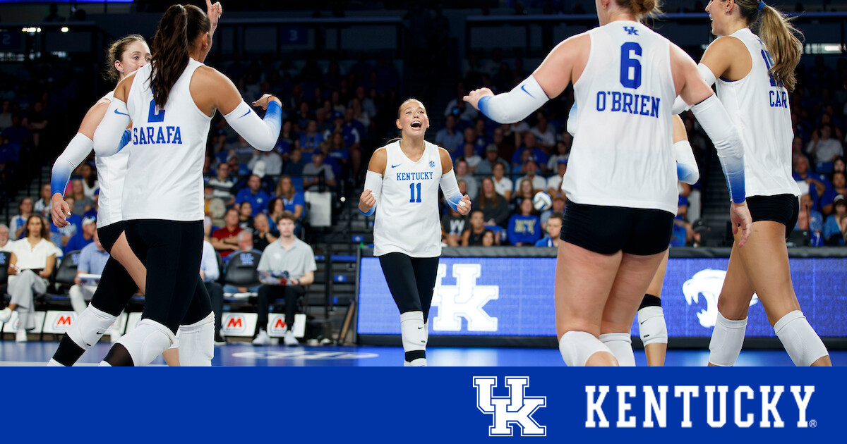 No. 3 Kentucky Sweeps South Carolina to Open SEC Play – UK Athletics