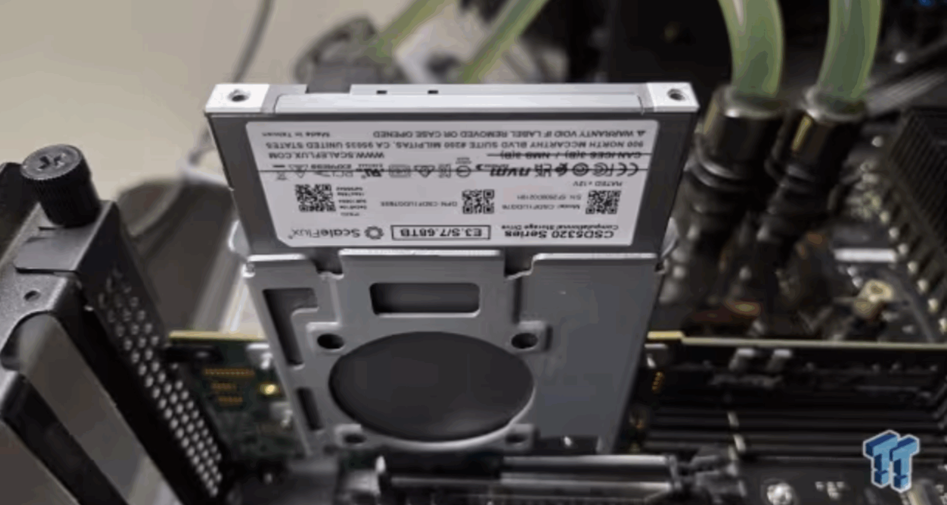 ScaleFlux CSD 5320 SSD