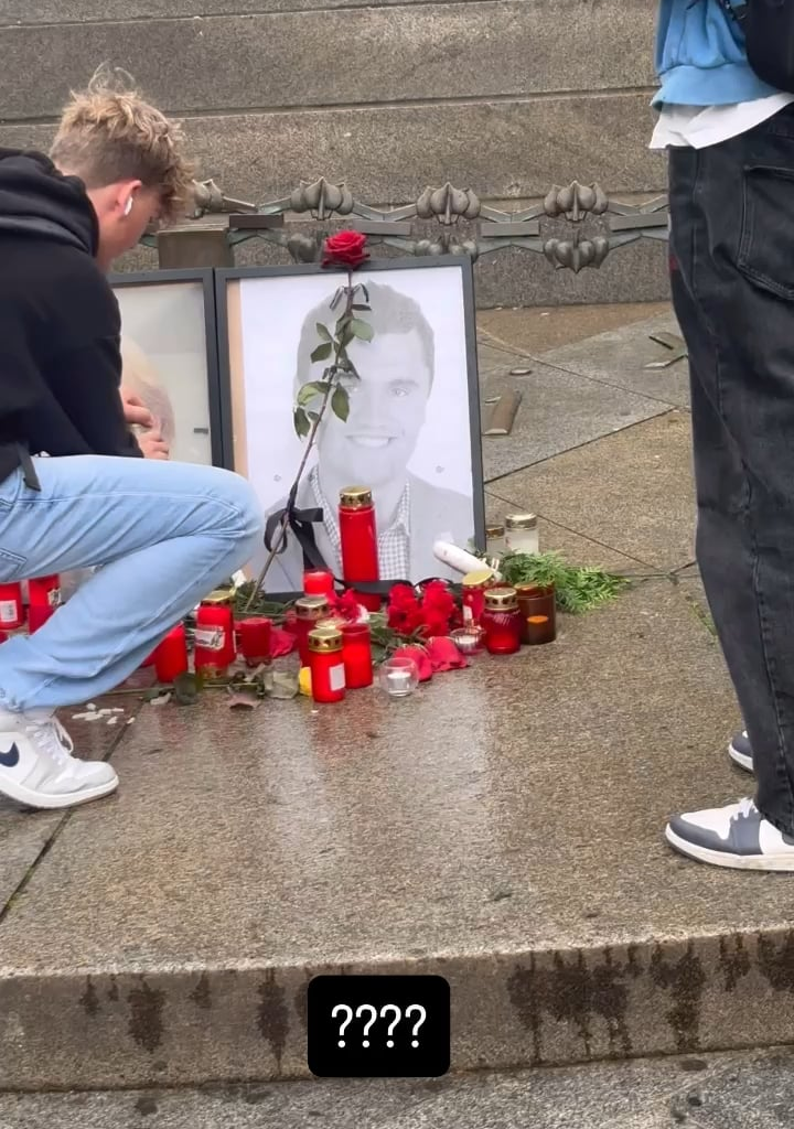 Na Václavku je memorial pro Charlieho Kirka