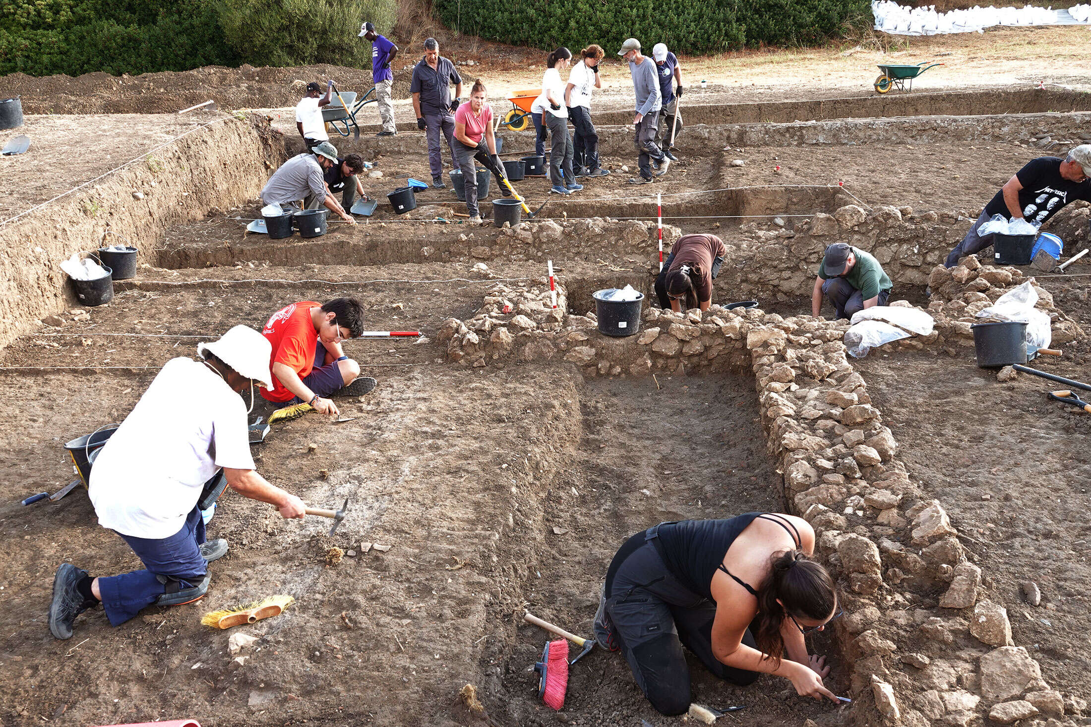Ancient Amphorae Workshop Found in Spain