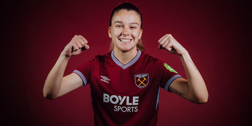 West Ham complete loan signing of Hungary international Anna Csiki