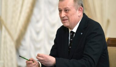 Ukrainian drones target one of Russia's top oil refineries