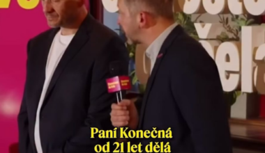 Tohle těm pokrytcům, co volí Stačilo, nevadí?