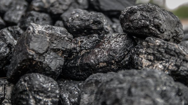 Ukrainian Coal Energy updates development strategy for 2025-2027, adds Romania to it