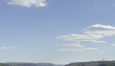 Stíhačky nad Prahou