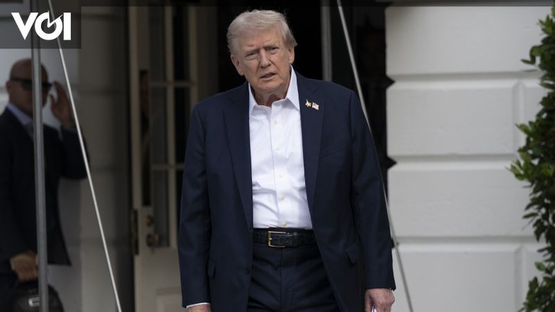 Trump Considers Tariffs On Imported Electronic Goods Based On The Number Of Chips