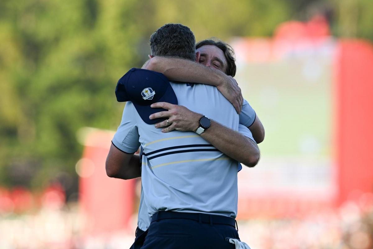 5,5 à 2,5 pour l'Europe, la deuxième session de foursomes est lancée (Golf)