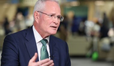 Exxon CEO Says New Form of Graphite Boosts EV Battery Life,