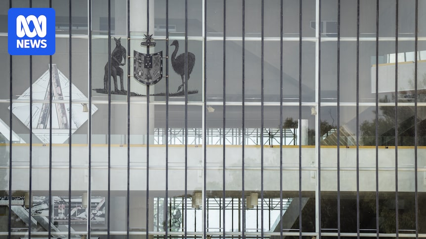 Iraqi asylum seeker slated for removal to Nauru loses High Court challenge