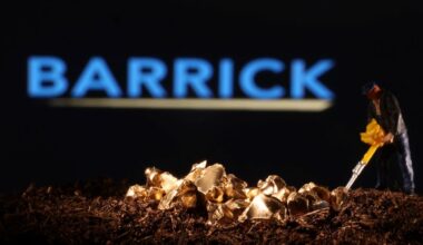 Barrick to sell its Canada's Hemlo mine for up to $1.1 billion