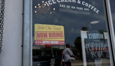 US jobs data boosts rate cut hopes but stocks slide