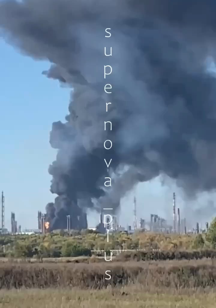 Salavat ... moment of the strike on "Gazprom Neftekhim Salavat"