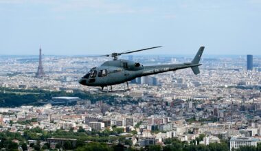 Frankrike sender et Fennec-helikopter til Danmark.