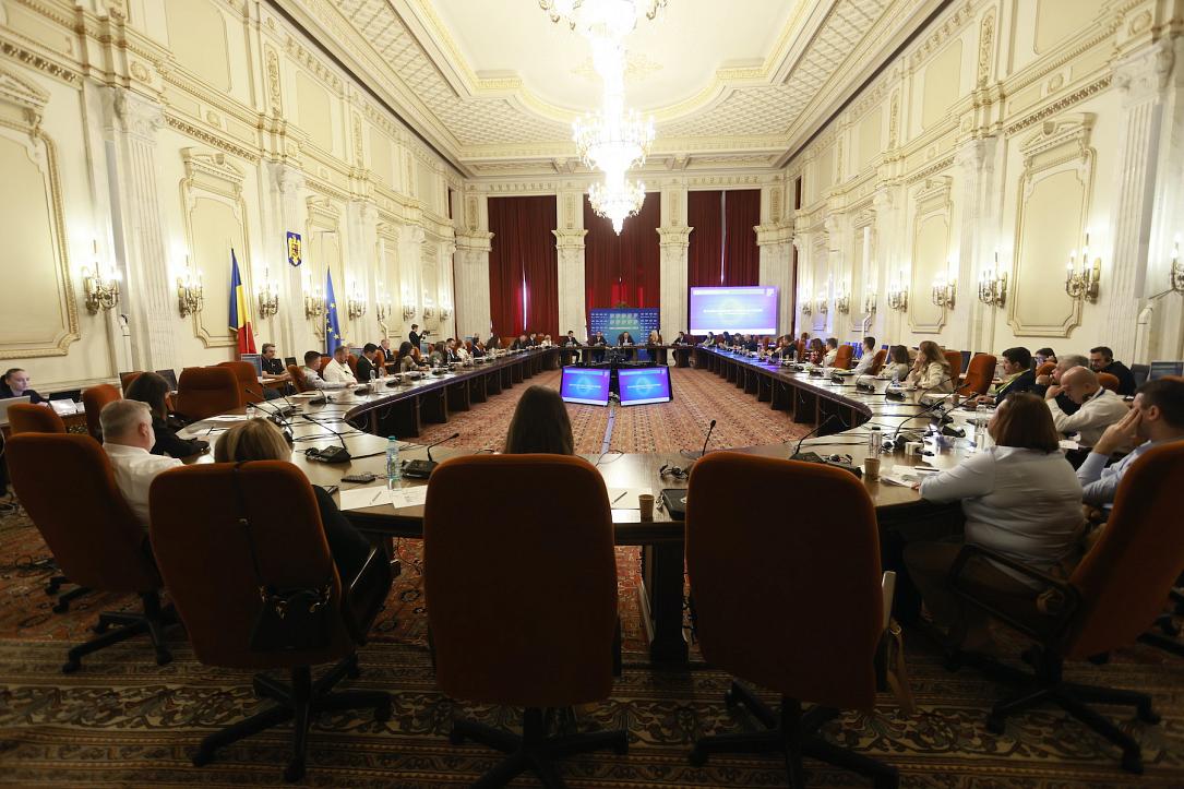 CES ESG Conference: Romania Accelerates Green Transition Through Sovereign Bonds, Local Investments or Public‑Private Partnerships