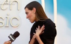 BB - Charlotte Cardin