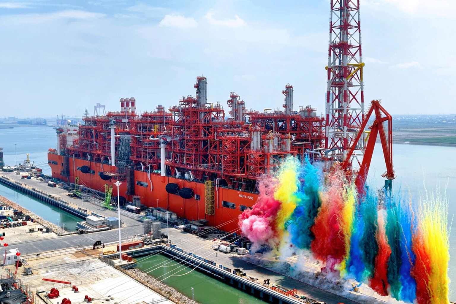 China’s new maritime record is a floating gas plant—376 meters long and headed for Africa