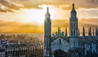 Experts are warning UK unis exactly how to prepare for a war