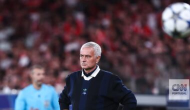 Benfica em negociações com José Mourinho