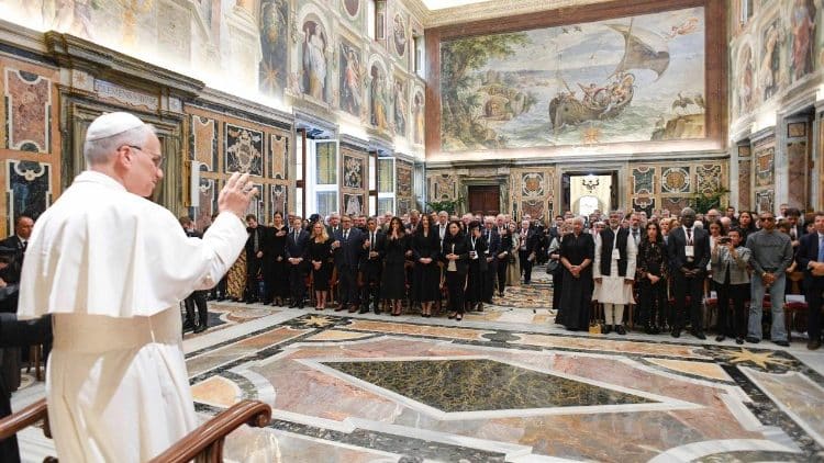 Pope Leo XIV: “An economy that cares, is generous, and gives confidence”