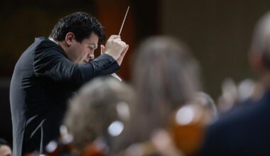 Renowned conductor Cristian Măcelaru named honorary citizen of Bucharest