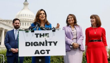 Congresswomen unite for immigration reform