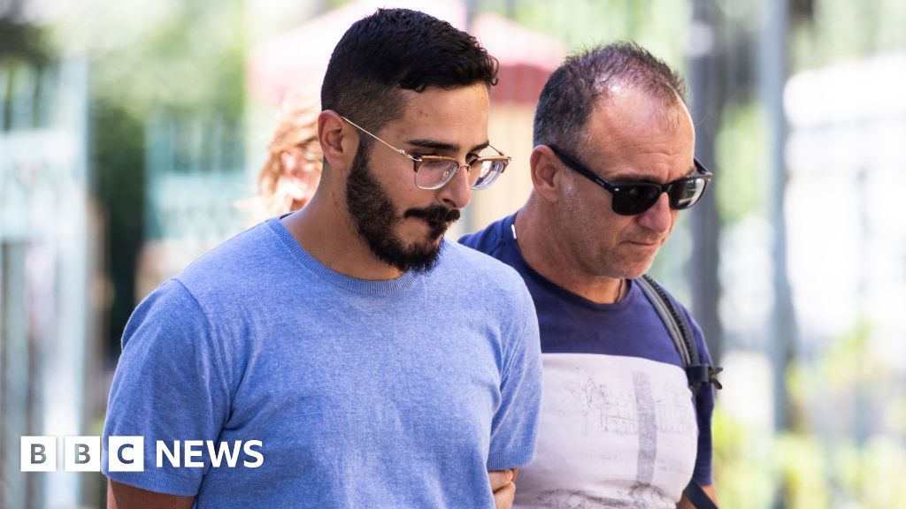 'Tinder Swindler' con artist Simon Leviev arrested in Georgia