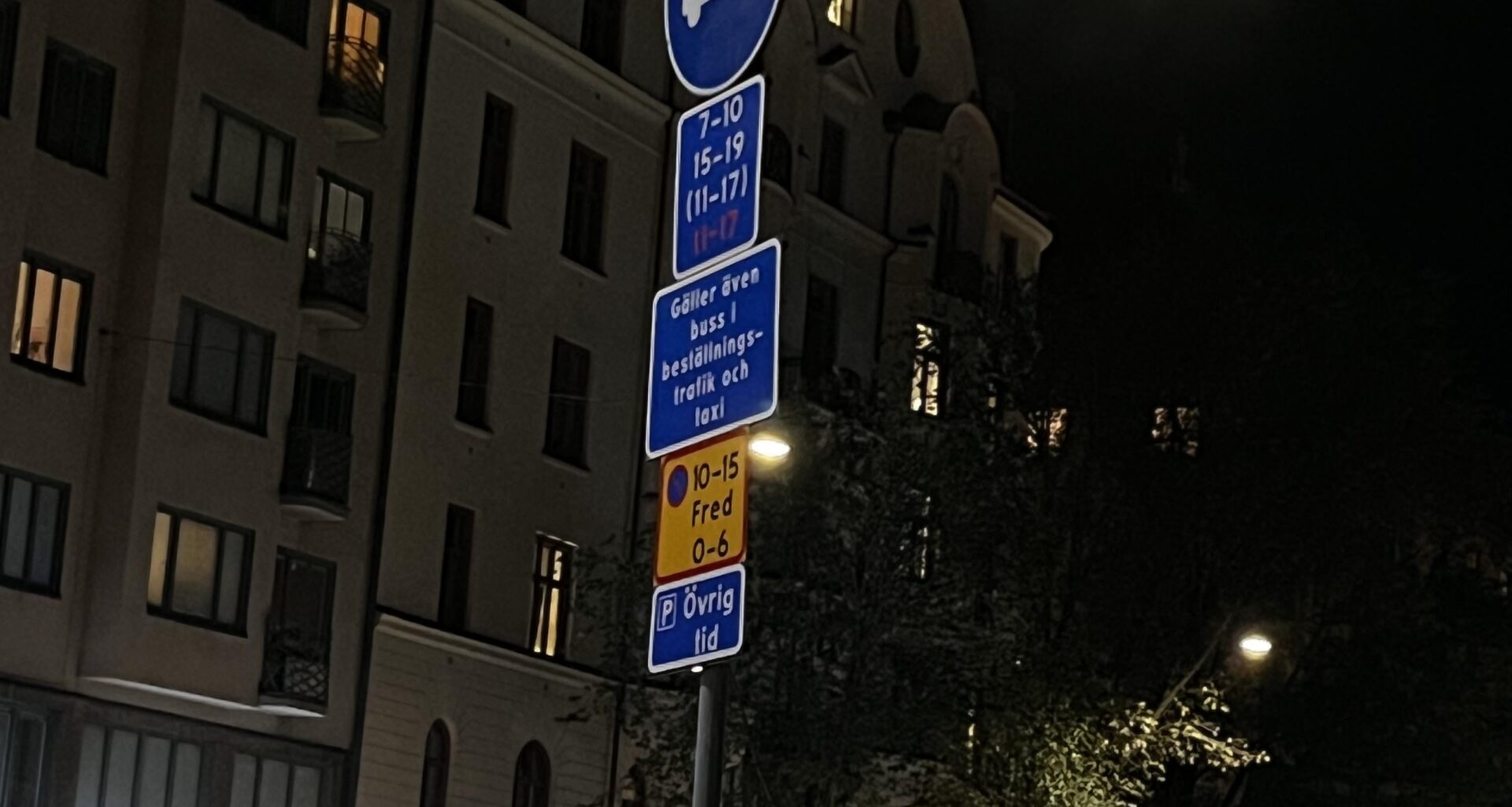 Hur kan det vara avgift här?