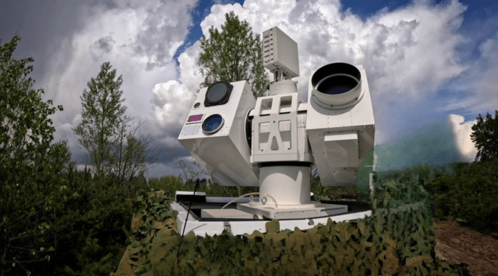 Chinese Silent Hunter laser system. (Source: Russian media)