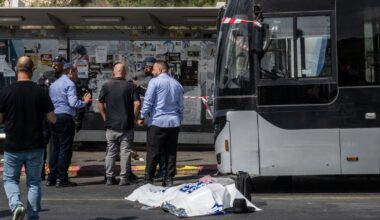Palestinian gunmen kill 6 people in attack on Jerusalem bus stop