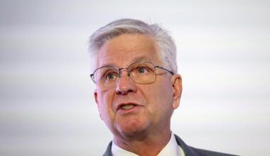 The Trump administration is considering Federal Reserve governor Christopher Waller as a candidate to replace Jerome Powell as Fed chair in 2026.