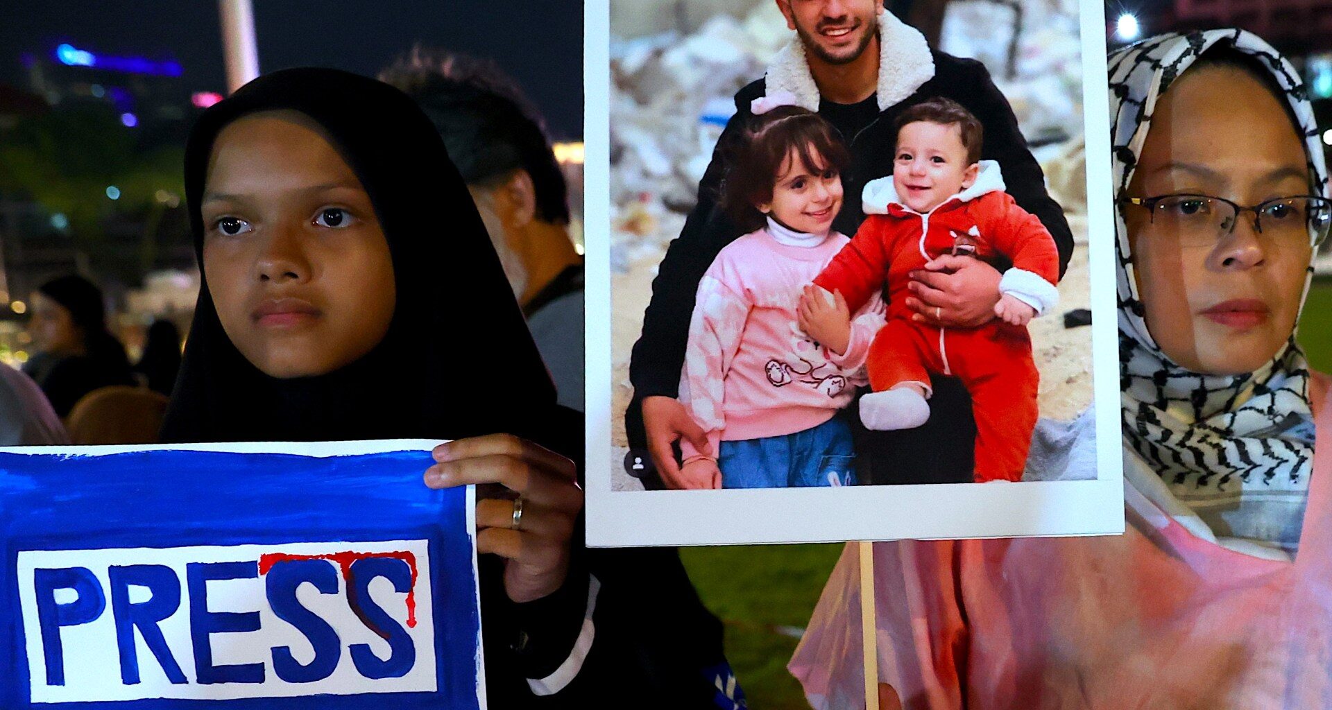 US senators urge Rubio to press Israel over journalist killings | Israel-Palestine conflict News