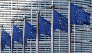 Rusijos vykdomas hibridinis karas pasiekė Lietuvą: GPS trikdžiai pasienyje, grėsmės ūkininkams ir laivams