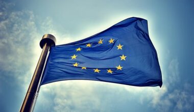 Survey: 43% of Romanians believe EU should play greater role in protecting citizens from crises