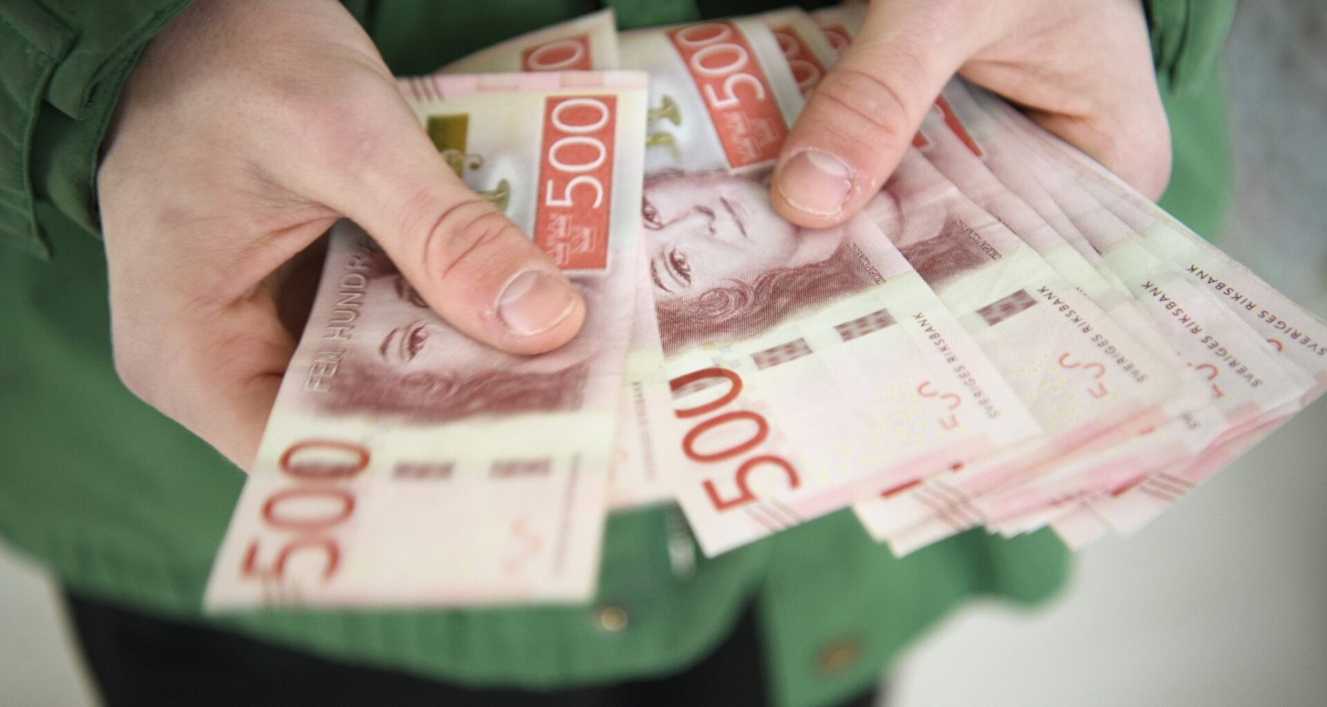Stor efterfrågan på 500-lappar i Sverige - Radio Sweden på lätt svenska