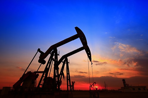 Climbs to one-week high; bulls await move beyond $65.00 mark