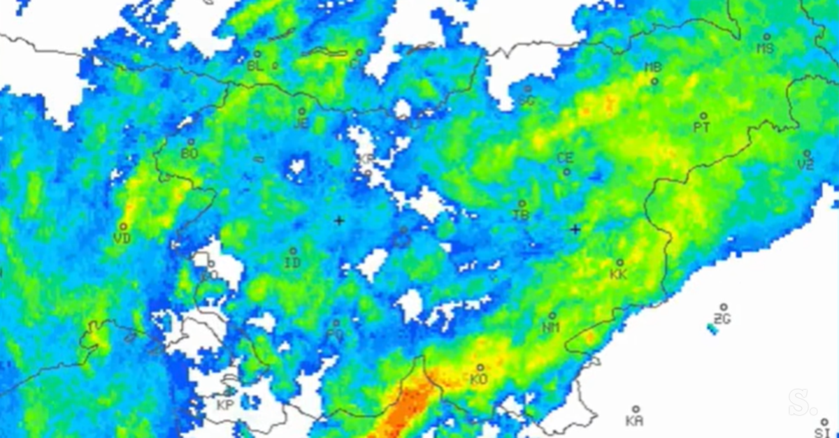 Napovedi meteorologov: ponoči se bo dogajanje umirjalo #video