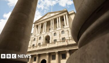 UK interest rates held at 4% but Bank warns 'not out of woods' on inflation