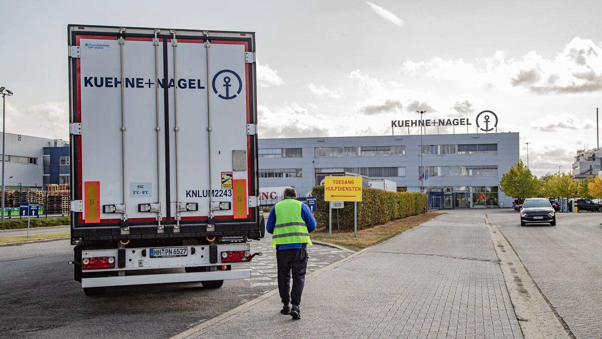“Witte Huis liet grote voorraad voorbehoedsmiddelen in Geel vernietigen” - De Standaard